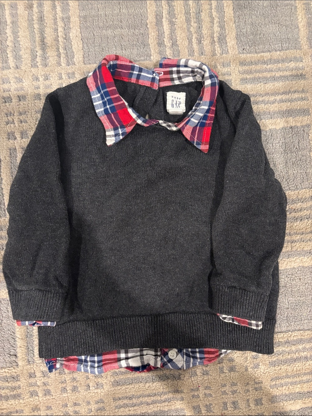 GAP Boys Charcoal Gray Sweater with Red & Blue Plaid Collar